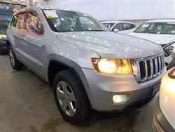 جیپ گراند شیرۆکی